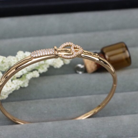 Rose Gold Belt Buckle Design Bangle with CZ Detail, XPBL0471 - Picture 12 of 12